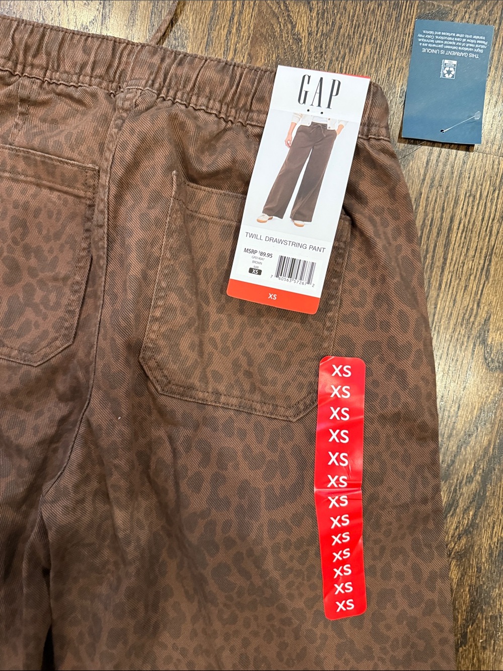 GAP xs woman’s Brown Leopard-Print Wide-Leg Chinos oversized - Picture 2 of 3